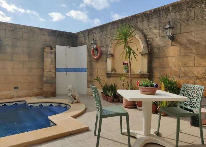 Couette-café Tan-namur Xewkija